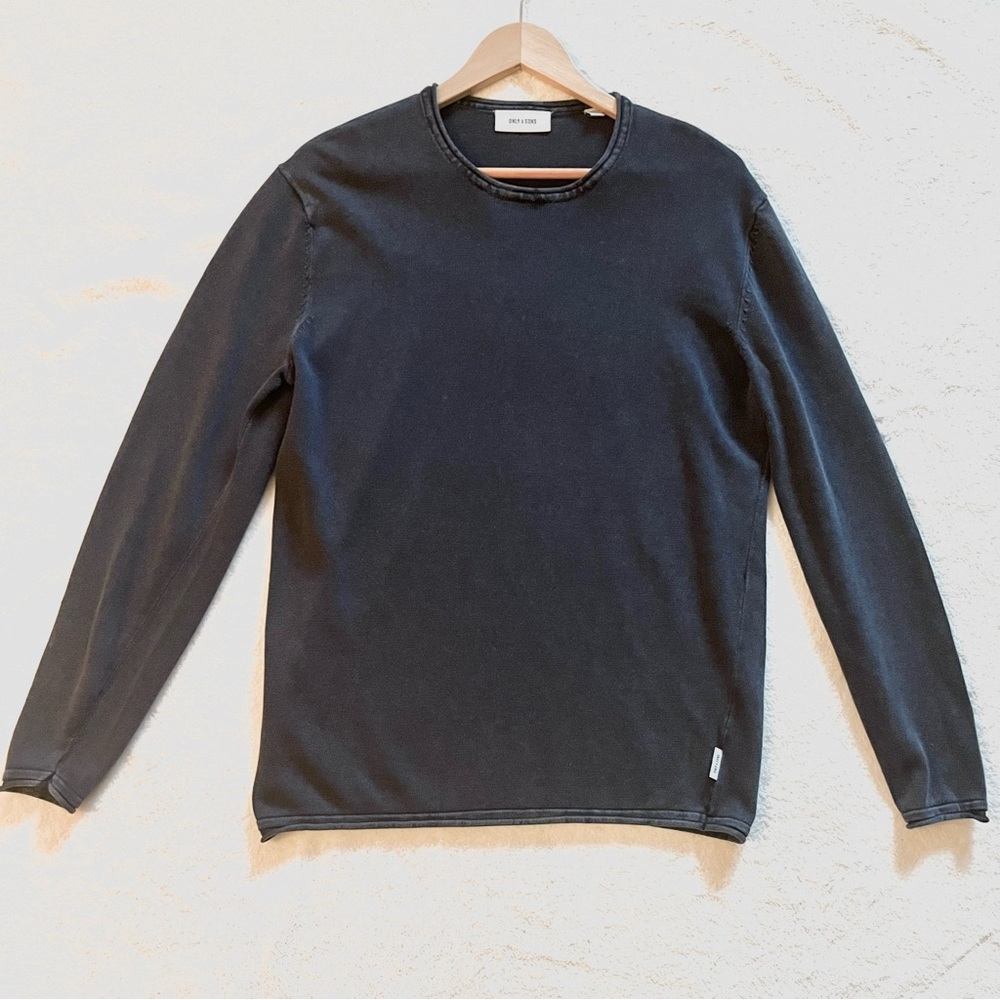 ONLY & SONS Men’s Washed Denim Blue Knit Pullover Crew – Slim Fit XL